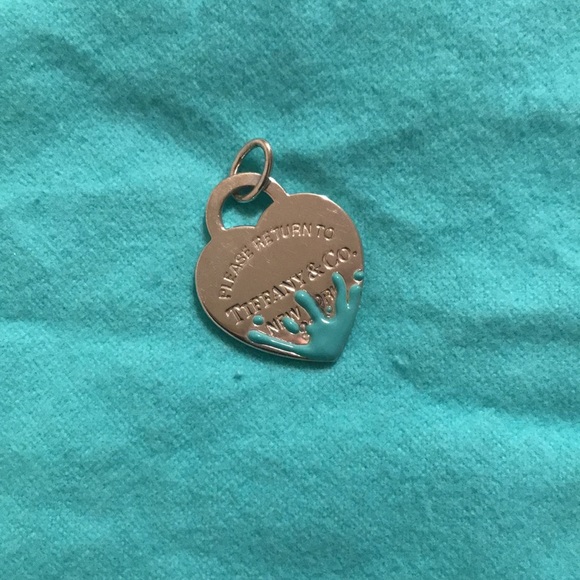 Large Tiffany & Co. Return to Tiffany Blue Enamel Splash Heart Charm - Picture 7 of 7